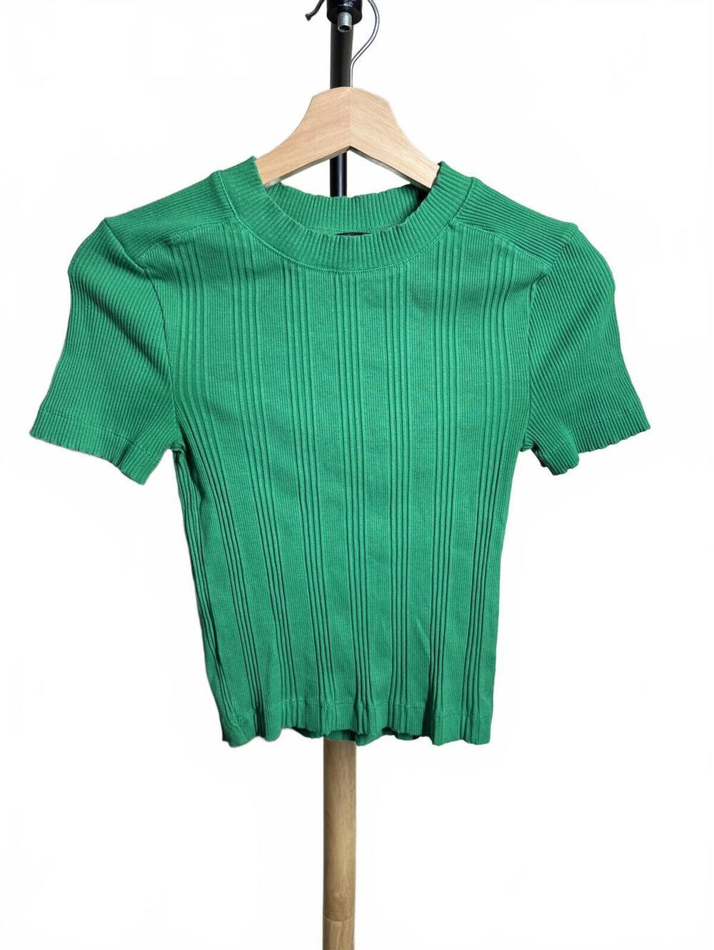 Zara Green Ribbed Knit Short Sleeve Top